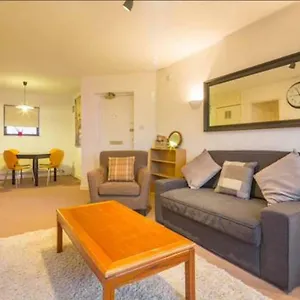 Apartment Super Flat For Up To 4 People